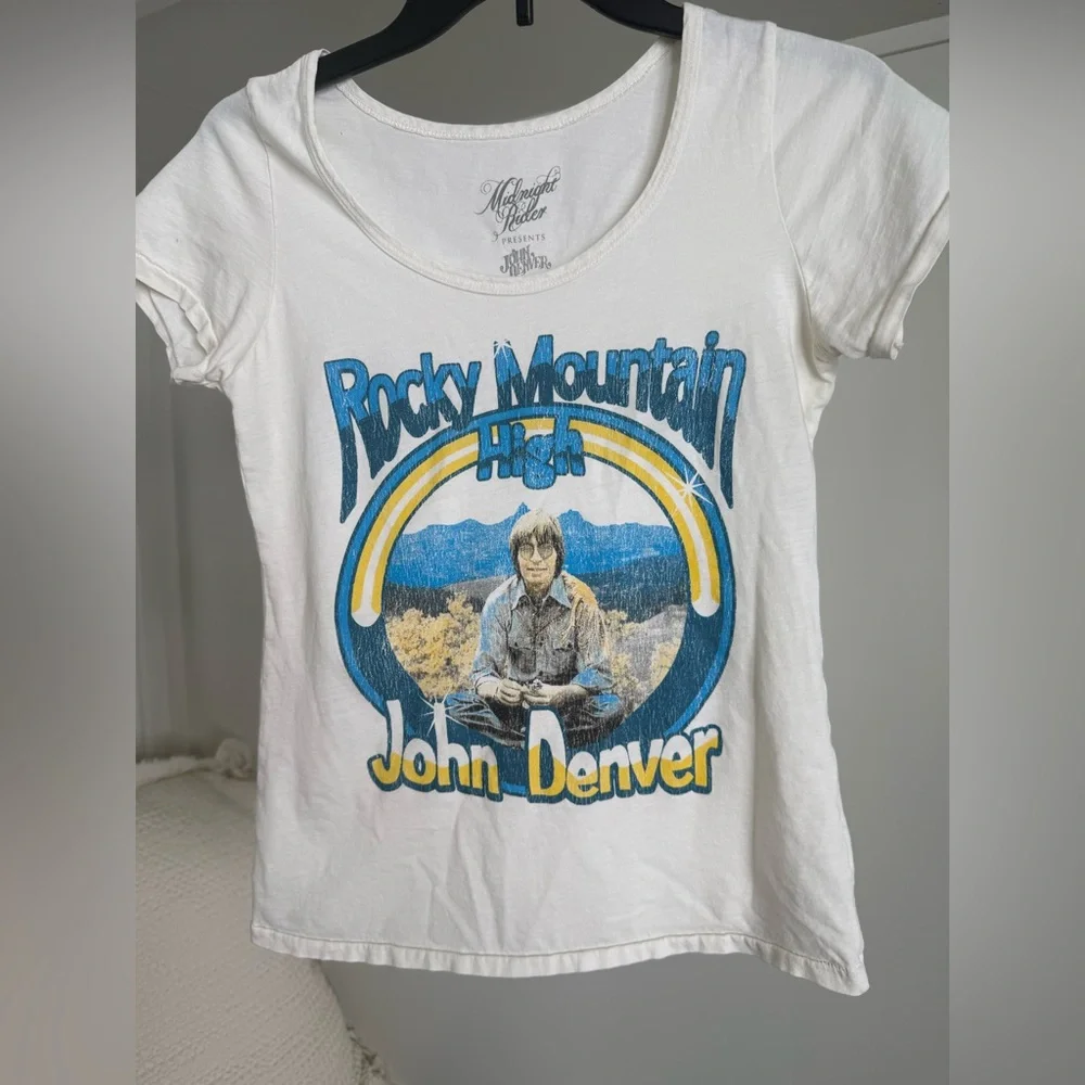John Denver Rocky Mountain High Midnight Rider Band Graphic Shirt Size Small - Picture 11 of 11